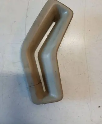 Volvo V70 Seat belt trim ETRBA