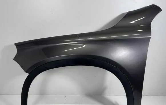Mercedes-Benz GLA W156 Fender