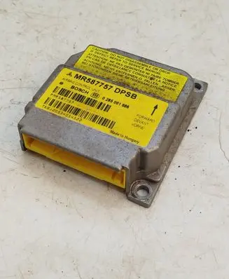 Mitsubishi Colt Airbag control unit/module MR587757 0285001686 PMR587757