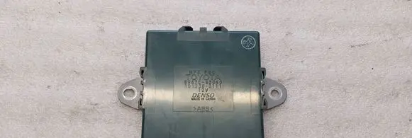 Lexus IS 220D-250-350 Parking PDC control unit/module 8967053040 1012380111