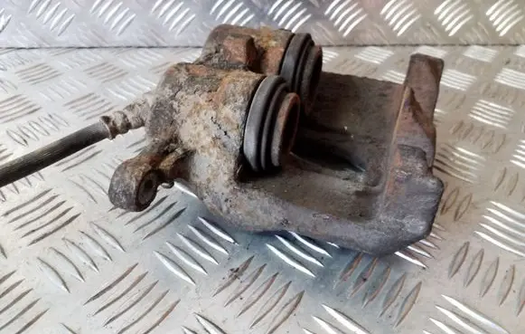 Opel Vivaro Front brake caliper