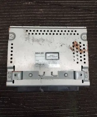 Ford Fiesta Radio/CD/DVD/GPS head unit AM5T18C815DL 10R035512 Z055514