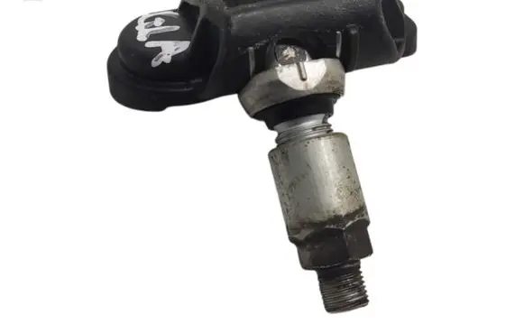 Mercedes-Benz GLA W156 X156 Tire pressure sensor A0009050030