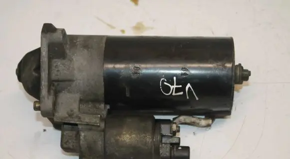 Volvo V70 Starter motor 0001109252
