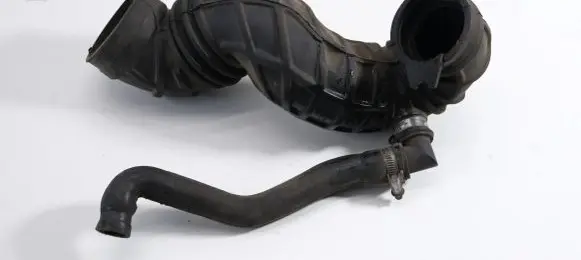 Audi A6 S6 C4 4A Air intake hose/pipe 4A0145747C
