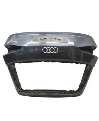 Audi e-tron Truck tailgate 