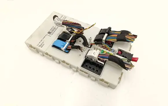 BMW 3 F30 F35 F31 Comfort/convenience module 9325648 4611693833