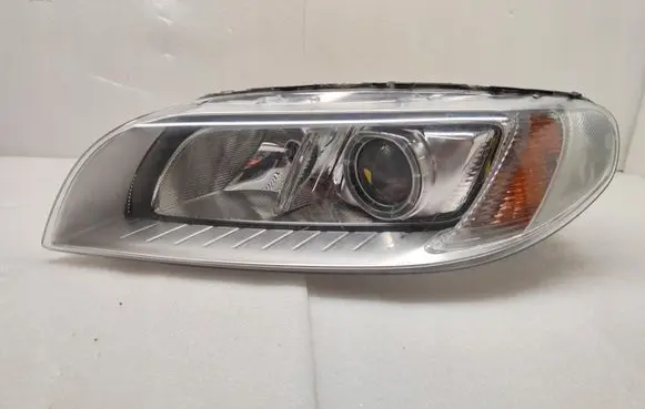 Volvo V70 Headlight/headlamp