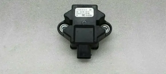 Mercedes-Benz ML W166 ESP acceleration yaw rate sensor A0065422618