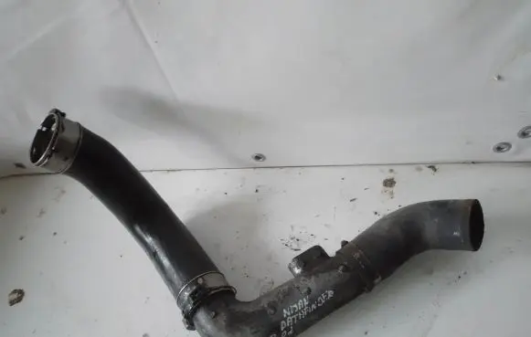 Nissan Pathfinder R51 Intercooler hose/pipe