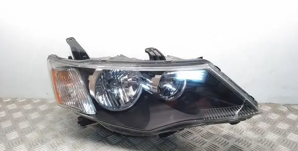 Mitsubishi Outlander Headlight/headlamp P5584R