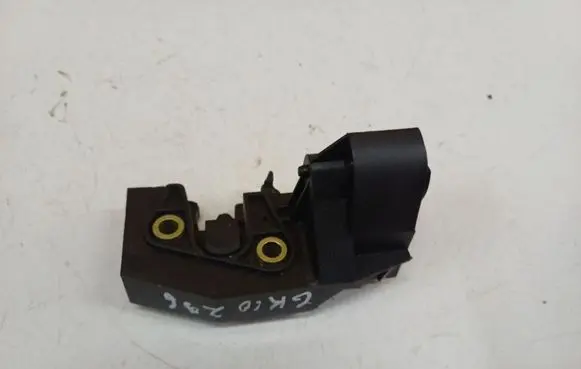 Audi A4 S4 B6 8E 8H Seat back rest lock catch 