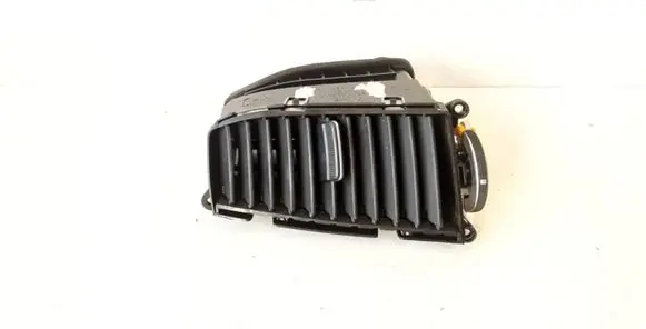 Hyundai Santa Fe Dash center air vent grill 974102B900