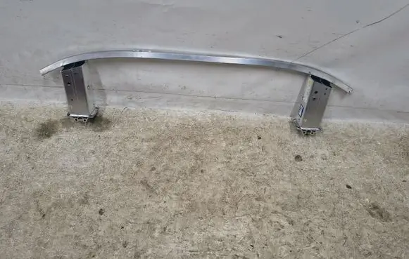 Volvo V60 Front bumper support beam 31476358