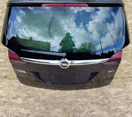 Opel Zafira C Tailgate/trunk/boot lid