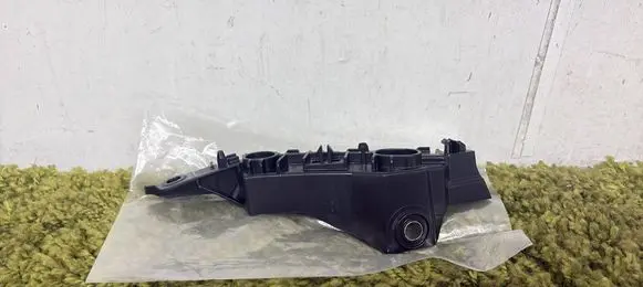 Volkswagen Golf VII Front bumper mounting bracket 5G0807049B 5G0807188C