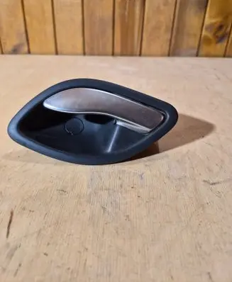 Renault Laguna II Rear door interior handle 8200000723