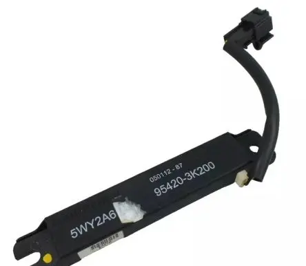 KIA Optima Aerial antenna amplifier 95420-3K200