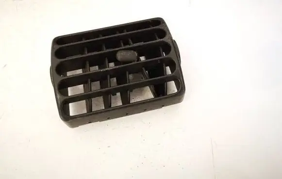 Land Rover Range Rover P38A Dash center air vent grill 