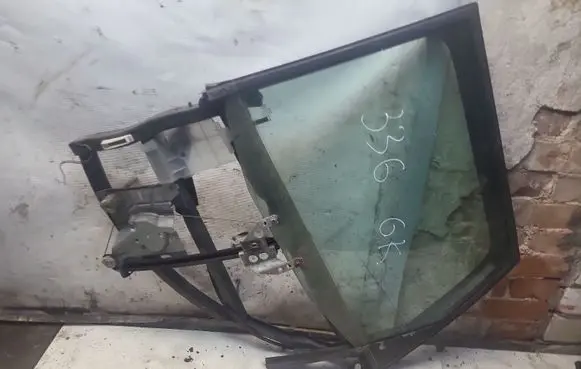 Audi A4 S4 B5 8D Rear window lifting mechanism without motor 