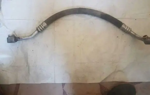 Air conditioning (A/C) pipe/hose