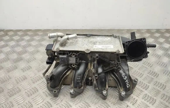 Skoda Roomster (5J) Intake manifold 03F145749B 0261230267 03G906051D