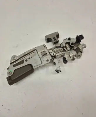 Renault Master II Rear door lock