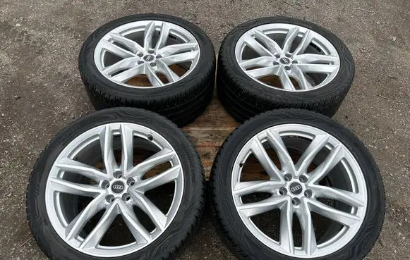 Audi Q7 4M R21 alloy rim 4m0601025s