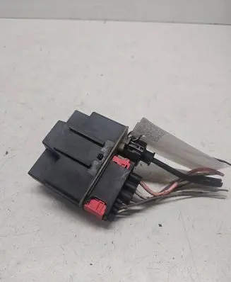 Glow plug pre-heat relay