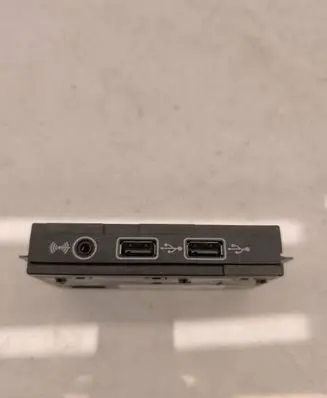 Volkswagen Tiguan USB socket connector 5QF035726