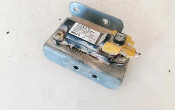 Mitsubishi Space Star Airbag deployment crash/impact sensor