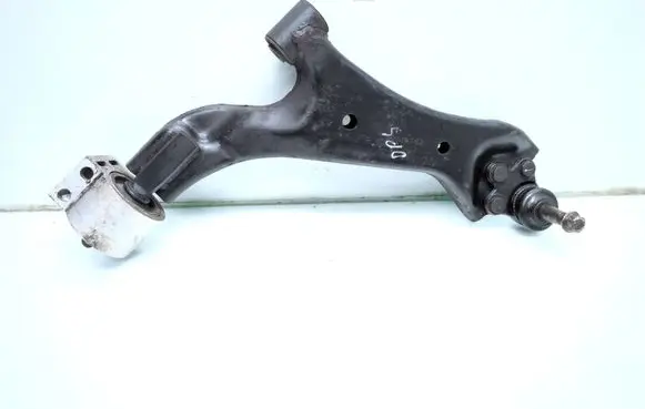 Chevrolet Captiva Front lower control arm/wishbone 96819162