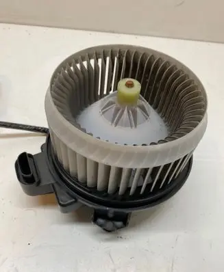 Toyota RAV 4 (XA40) Heater fan/blower 2727008095