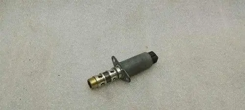 BMW 3 E92 E93 Electromagnetic valve 7843118