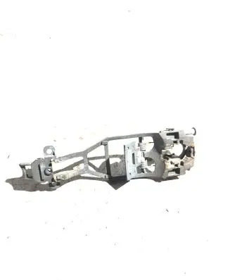 Rear door exterior handle/bracket