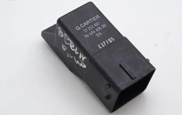 Citroen Berlingo Glow plug pre-heat relay 9640469680 51252002