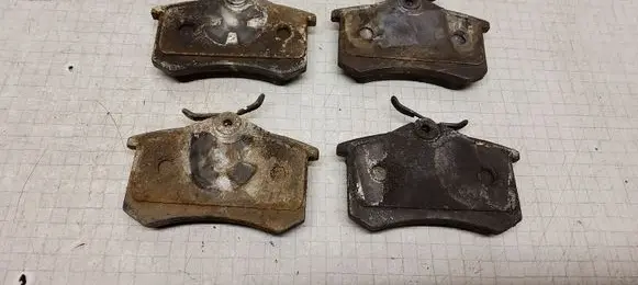 Volkswagen Polo IV 9N3 Brake pads (rear) 
