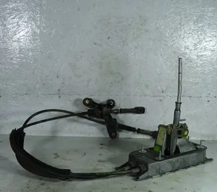 Volkswagen Tiguan Gear shift rod 5N0711049G