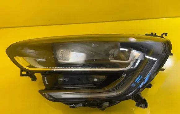 Renault Megane IV Headlight/headlamp 260604423R