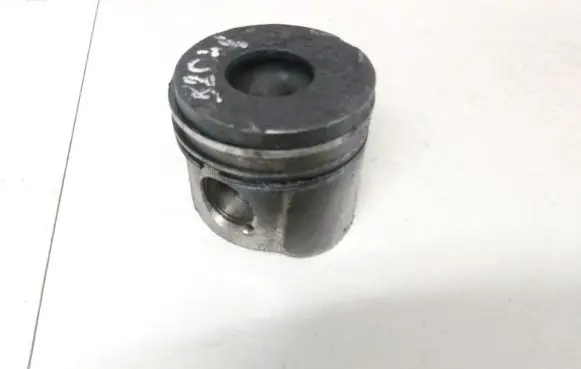 Peugeot 307 Piston 