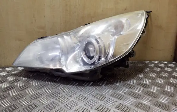 Subaru Outback Headlight/headlamp HCHR731