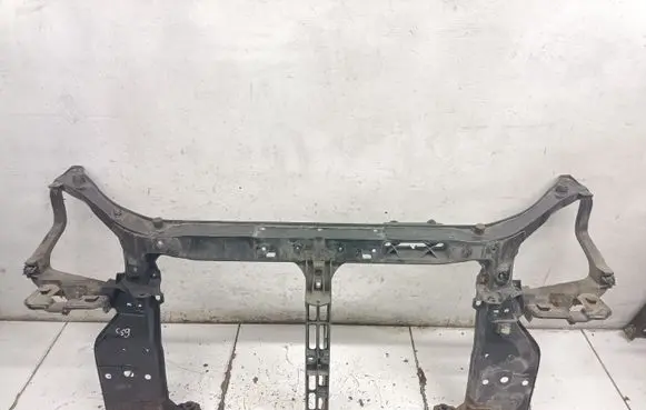Hyundai Tucson JM Radiator support slam panel 641012E000