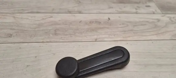 Toyota Yaris Rear door window winding handle 6926002020