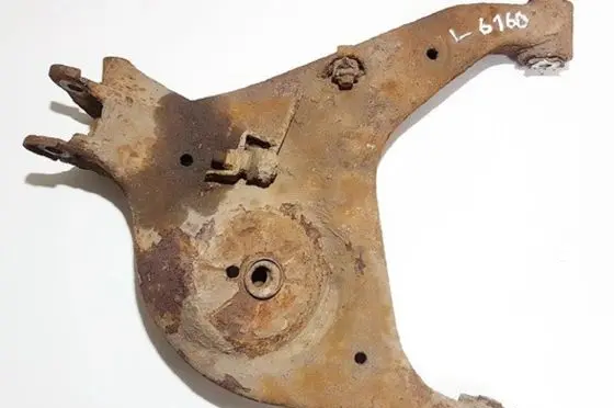 Land Rover Range Rover L322 Rear upper control arm/wishbone