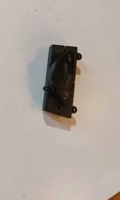 Mercedes-Benz E W211 Parking (PDC) sensor switch 2118217058 03751202