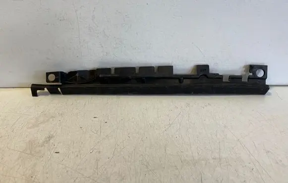 Audi A5 Intercooler air guide/duct channel 8W0121292C