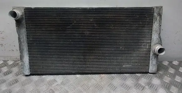 BMW 7 F01 F02 F03 F04 Coolant radiator