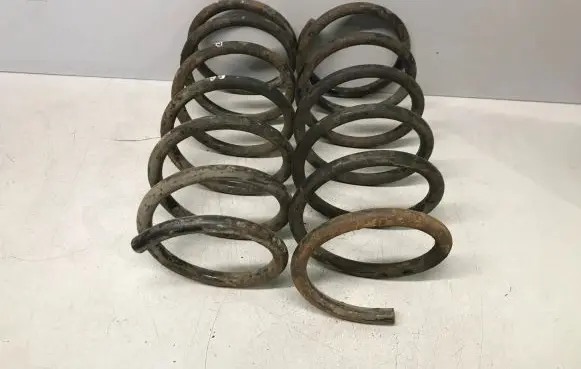 Land Rover Freelander Front coil spring