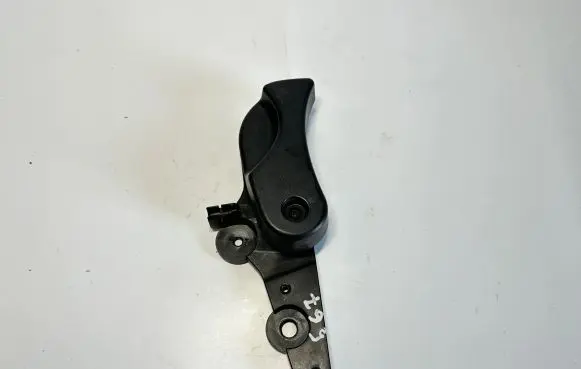 BMW 3 E90 E91 Engine bonnet (hood) release handle 7058117 51237058117 9150278