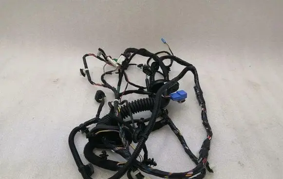 Tesla Model 3 Front door wiring loom 306796302C